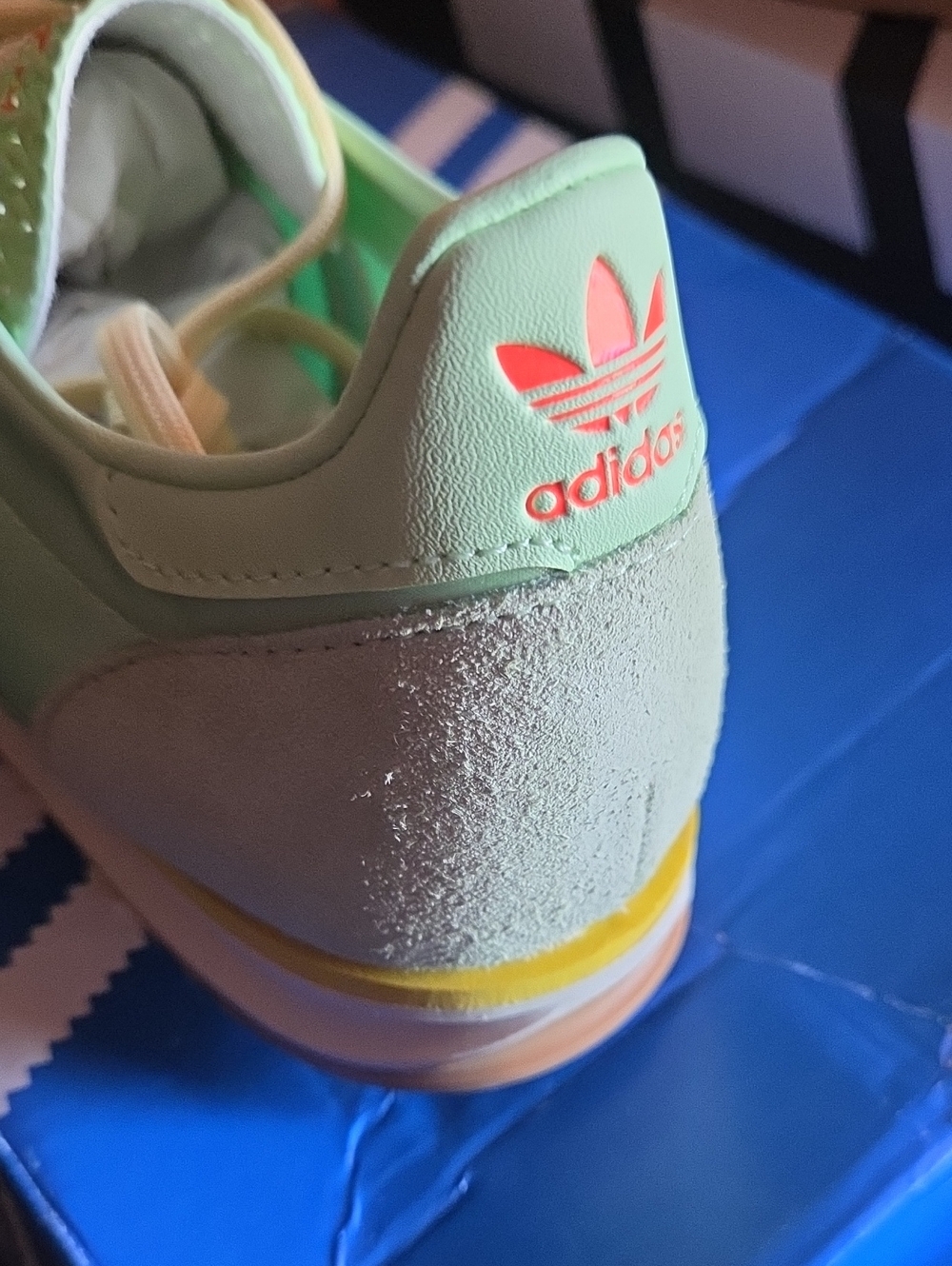 adidas SL 72 OG W Size 8.5 Retro Mint Green Sneakers with Coral Stripes Blue Box - Picture 7 of 7